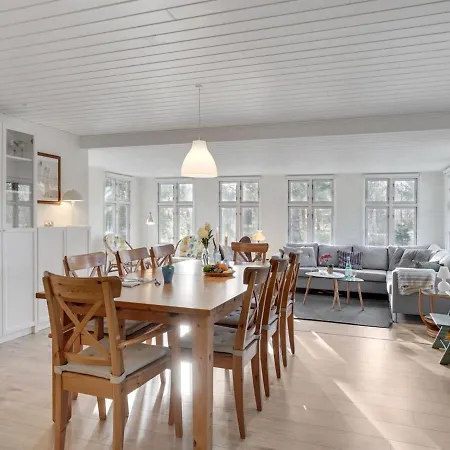 Marise - From The Sea In Ne Jutland By Interhome Hals